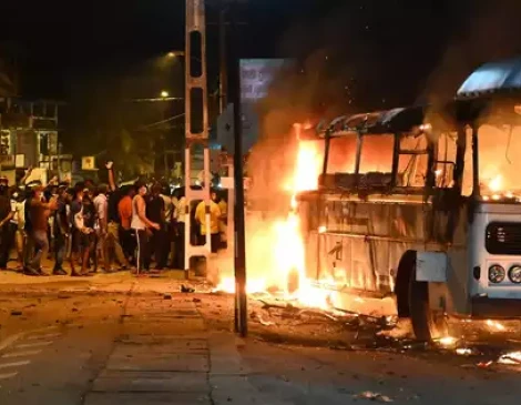 Gas cylinder blast in Gazipur bus injures 7 people