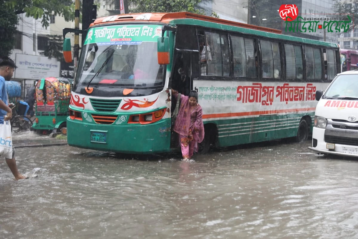 রাজধানীতে তীব্র বৃষ্টিপাত: ৬ ঘণ্টায় ৭৬ মিলিমিটার বর্ষণ রেকর্ড